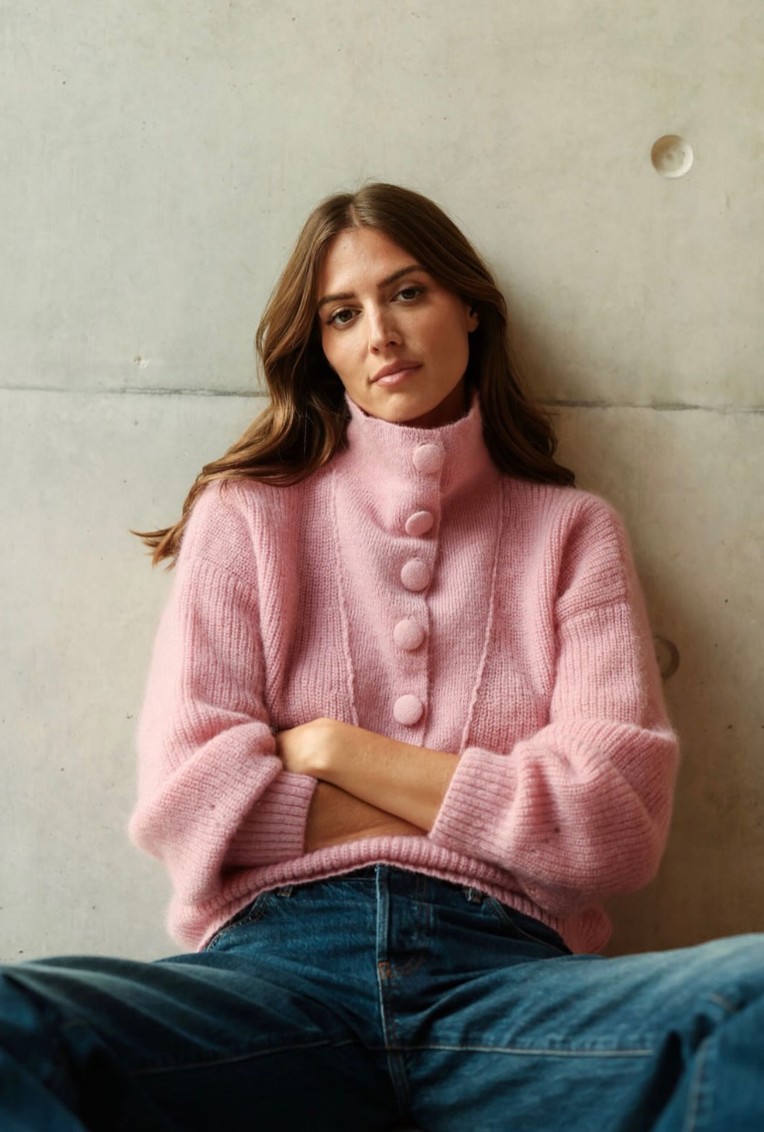 Roze Basil-trui — collectie oktober 2026